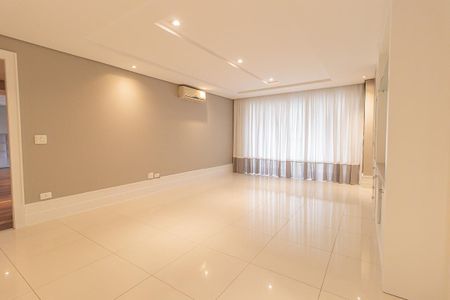 Apartamento para alugar com 390m², 4 quartos e 3 vagas Apartamento para alugar com 390m², 4 quartos e 3 vagastv