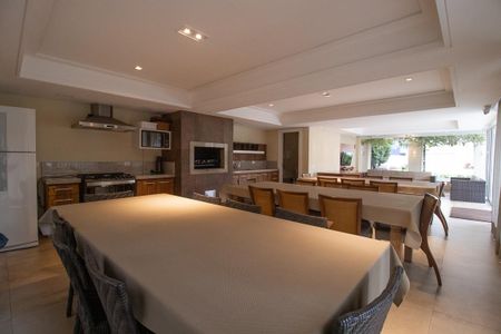 Apartamento para alugar com 390m², 4 quartos e 3 vagas Apartamento para alugar com 390m², 4 quartos e 3 vagasÁrea comum - Churrasqueira
