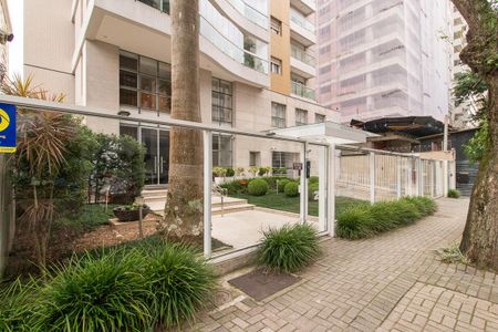 Apartamento para alugar com 390m², 4 quartos e 3 vagas Apartamento para alugar com 390m², 4 quartos e 3 vagasFachada
