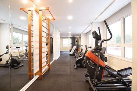 Apartamento para alugar com 390m², 4 quartos e 3 vagas Apartamento para alugar com 390m², 4 quartos e 3 vagasÁrea comum - Academia