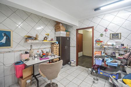 Casa para alugar com 252m², 4 quartos e 5 vagas