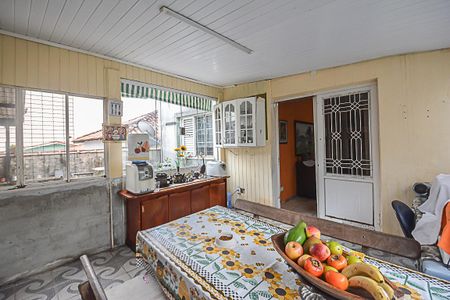 Casa para alugar com 252m², 4 quartos e 5 vagas