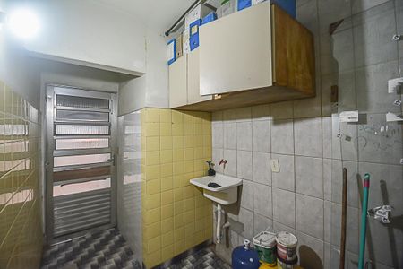 Casa para alugar com 252m², 4 quartos e 5 vagas
