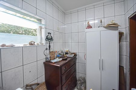 Casa para alugar com 252m², 4 quartos e 5 vagas