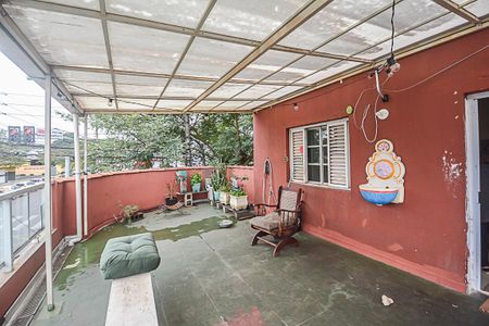 Casa para alugar com 252m², 4 quartos e 5 vagas