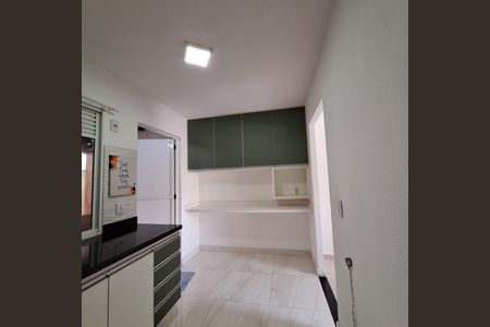 Casa para alugar com 120m², 3 quartos e 2 vagas Casa para alugar com 120m², 3 quartos e 2 vagasCozinha