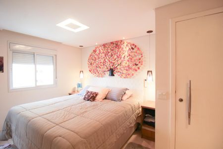 Apartamento para alugar com 130m², 2 quartos e 2 vagas Apartamento para alugar com 130m², 2 quartos e 2 vagasQuarto Suíte