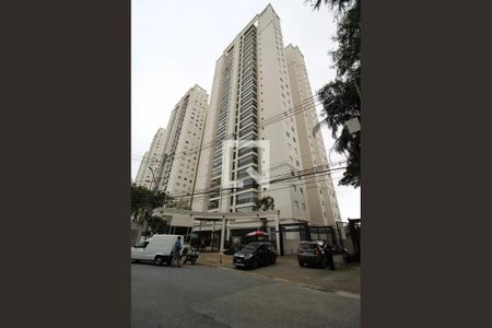 Apartamento para alugar com 130m², 2 quartos e 2 vagas Apartamento para alugar com 130m², 2 quartos e 2 vagasFachada