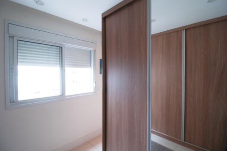 Apartamento para alugar com 130m², 2 quartos e 2 vagas Apartamento para alugar com 130m², 2 quartos e 2 vagasCloset da suíte