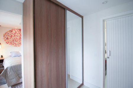 Apartamento para alugar com 130m², 2 quartos e 2 vagas Apartamento para alugar com 130m², 2 quartos e 2 vagasCloset da suíte