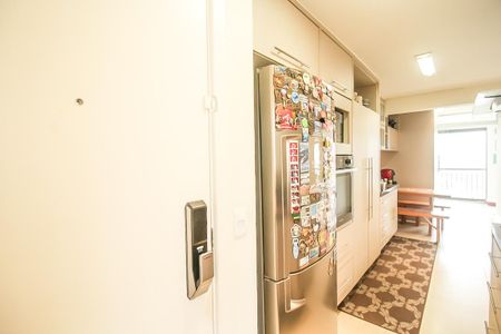 Apartamento para alugar com 130m², 2 quartos e 2 vagas Apartamento para alugar com 130m², 2 quartos e 2 vagasCozinha