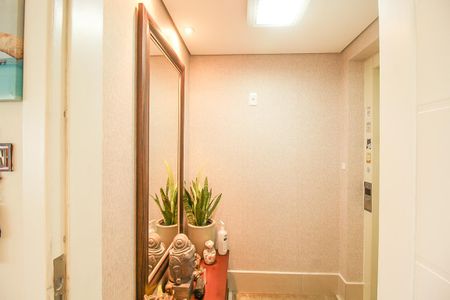 Apartamento para alugar com 130m², 2 quartos e 2 vagas Apartamento para alugar com 130m², 2 quartos e 2 vagasHall de entrada
