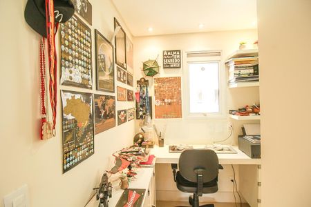 Apartamento para alugar com 130m², 2 quartos e 2 vagas Apartamento para alugar com 130m², 2 quartos e 2 vagasEscritório