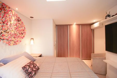 Apartamento para alugar com 130m², 2 quartos e 2 vagas Apartamento para alugar com 130m², 2 quartos e 2 vagasQuarto Suíte