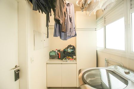 Apartamento para alugar com 130m², 2 quartos e 2 vagas Apartamento para alugar com 130m², 2 quartos e 2 vagasÁrea de Serviço