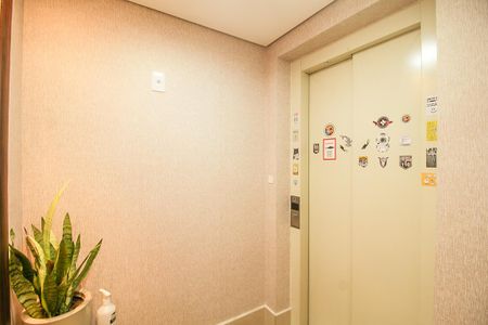 Apartamento para alugar com 130m², 2 quartos e 2 vagas Apartamento para alugar com 130m², 2 quartos e 2 vagasHall de entrada