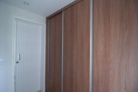 Apartamento para alugar com 130m², 2 quartos e 2 vagas Apartamento para alugar com 130m², 2 quartos e 2 vagasCloset da suíte