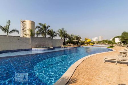 Apartamento para alugar com 130m², 2 quartos e 2 vagas Apartamento para alugar com 130m², 2 quartos e 2 vagasÁrea comum - Piscina