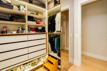 Apartamento à venda com 142m², 3 quartos e 2 vagas