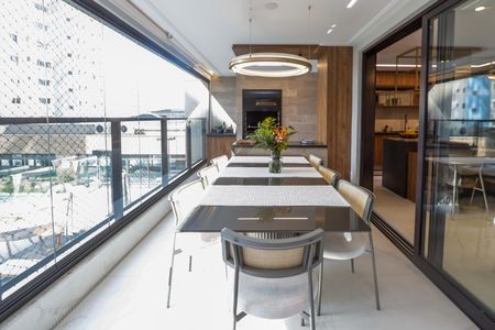 Apartamento à venda com 142m², 3 quartos e 2 vagas