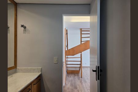 Apartamento à venda com 80m², 1 quarto e 2 vagas Apartamento à venda com 80m², 1 quarto e 2 vagasLavabo