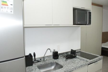 Cozinha de kitnet/studio para alugar com 1 quarto, 32m² em Vila Buarque, São Paulo