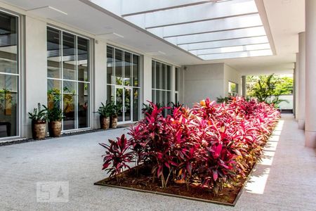 Apartamento à venda com 60m², 1 quarto e 2 vagas Apartamento à venda com 60m², 1 quarto e 2 vagasÁrea externa