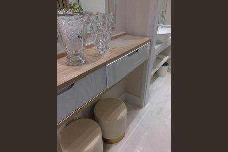 Apartamento à venda com 60m², 1 quarto e 2 vagas Apartamento à venda com 60m², 1 quarto e 2 vagasBanheiro
