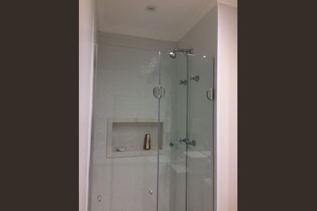 Apartamento à venda com 60m², 1 quarto e 2 vagas Apartamento à venda com 60m², 1 quarto e 2 vagasBanheiro