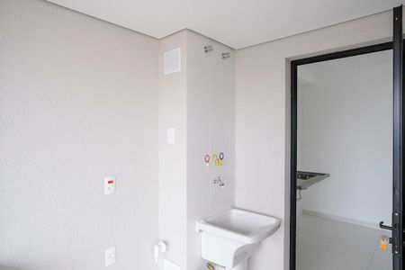 Apartamento à venda com 73m², 2 quartos e 1 vagaÁrea de serviço