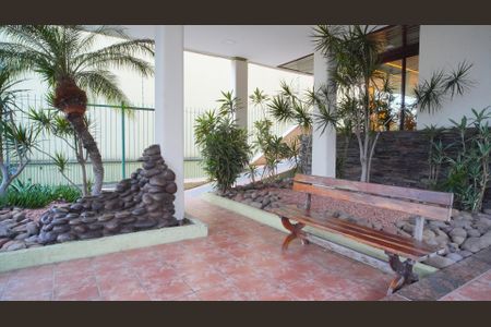 Apartamento à venda com 75m², 3 quartos e 1 vaga Apartamento à venda com 75m², 3 quartos e 1 vagaEntrada