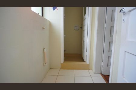 Apartamento à venda com 75m², 3 quartos e 1 vaga Apartamento à venda com 75m², 3 quartos e 1 vagaÁrea de Serviço