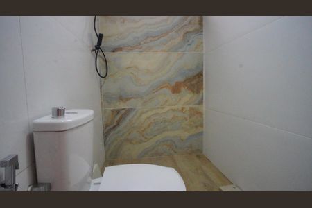 Apartamento à venda com 75m², 3 quartos e 1 vaga Apartamento à venda com 75m², 3 quartos e 1 vagaBanheiro 1 social