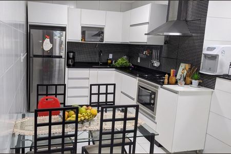 Cozinha de casa para alugar com 2 quartos, 88m² em Parque Pauliceia, Duque de Caxias