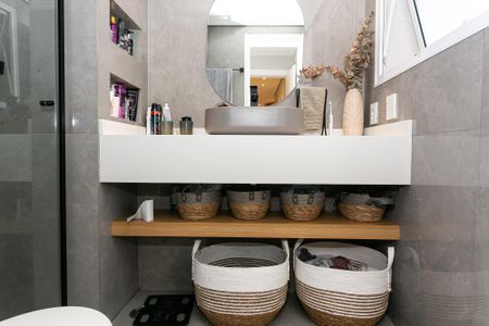 Apartamento à venda com 109m², 3 quartos e 2 vagasBanheiro da Suíte 1