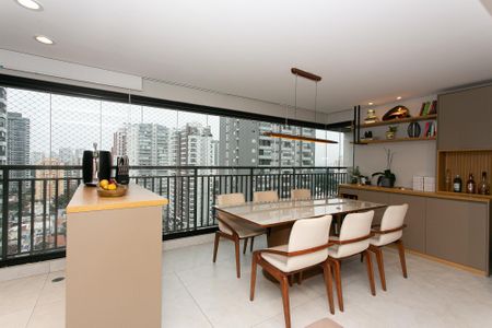 Apartamento à venda com 109m², 3 quartos e 2 vagasVaranda gourmet