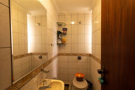 Casa para alugar com 250m², 3 quartos e 5 vagas Casa para alugar com 250m², 3 quartos e 5 vagasLavabo 1