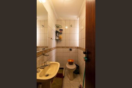 Casa para alugar com 250m², 3 quartos e 5 vagas Casa para alugar com 250m², 3 quartos e 5 vagasLavabo 1