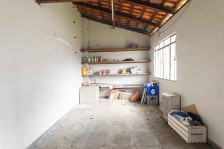 Casa para alugar com 250m², 3 quartos e 5 vagas Casa para alugar com 250m², 3 quartos e 5 vagasQuarto da Edicula
