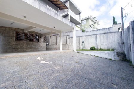 Casa para alugar com 250m², 3 quartos e 5 vagas Casa para alugar com 250m², 3 quartos e 5 vagasGaragem