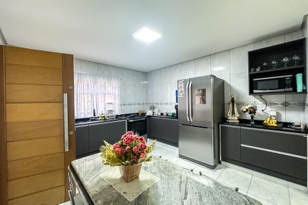 Casa para alugar com 500m², 4 quartos e sem vaga Casa para alugar com 500m², 4 quartos e sem vagaCozinha
