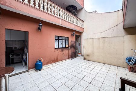 Casa para alugar com 500m², 4 quartos e sem vaga Casa para alugar com 500m², 4 quartos e sem vagaQuintal