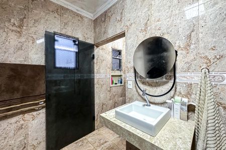 Casa para alugar com 500m², 4 quartos e sem vaga Casa para alugar com 500m², 4 quartos e sem vagaBanheiro da Suíte