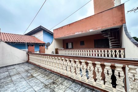 Casa para alugar com 500m², 4 quartos e sem vaga Casa para alugar com 500m², 4 quartos e sem vagaVaranda - Casa 2