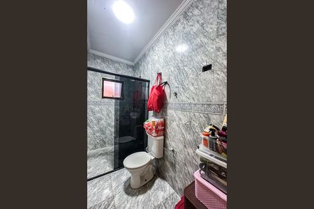 Casa para alugar com 500m², 4 quartos e sem vaga Casa para alugar com 500m², 4 quartos e sem vagaBanheiro