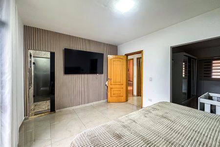 Casa para alugar com 500m², 4 quartos e sem vaga Casa para alugar com 500m², 4 quartos e sem vagaSuíte
