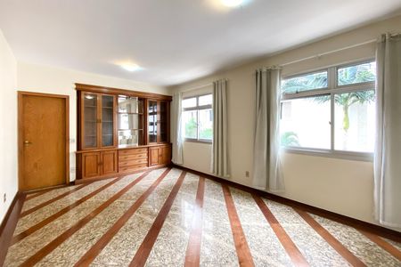 Apartamento à venda com 85m², 3 quartos e 1 vagaSala