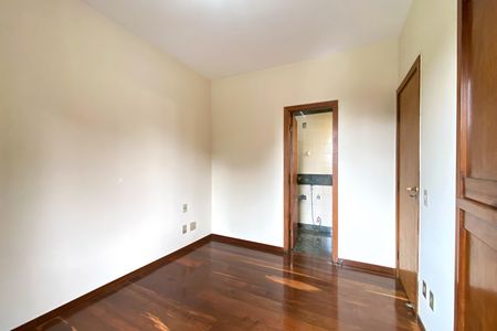 Apartamento à venda com 85m², 3 quartos e 1 vagaSuite