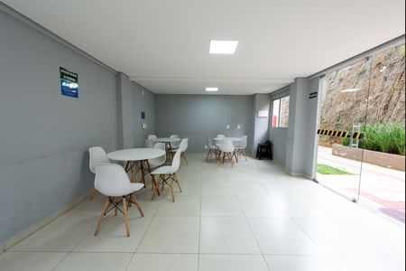 Apartamento à venda com 50m², 2 quartos e 1 vaga Apartamento à venda com 50m², 2 quartos e 1 vagaSalão de Festas