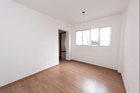 Sala de apartamento à venda com 2 quartos, 50m² em Milionários, Belo Horizonte